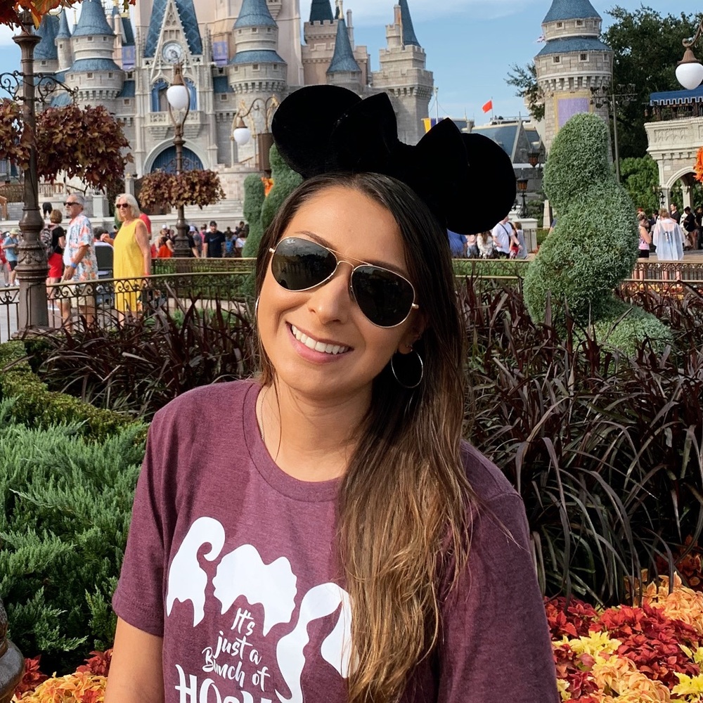 Meet your Posher, Savannah